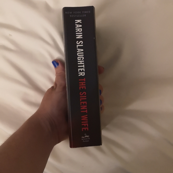 The silent wife by Karin Slaughter - Picture 3 of 3